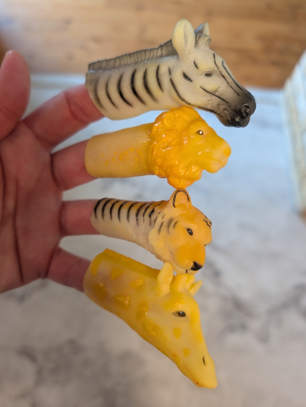 Set of 4 Animal Finger Puppets - Zebra, Lion, Tiger, Giraffe - Yellow & Gray